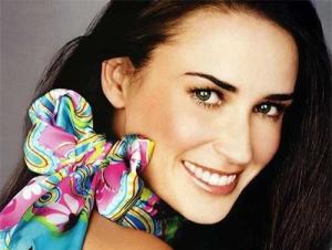 Luận đoán trung, hậu vận của người có lá số Thân cư cung