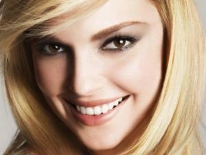 Nhìn răng cửa đoán ngay vận khí tốt xấu của đời người