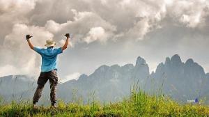 Clip chỉ đường cải biến số mệnh