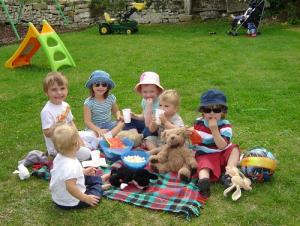 Giải mã giấc mơ chứa đầy sự rủi ro - Mơ thấy đi dã ngoại