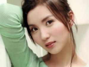 Hé lộ bản tính của người có mặt chữ Viên