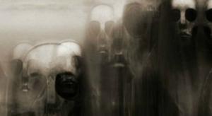 Hồn ma theo người sống ở Nhật Bản