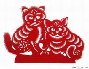 Con gái tuổi nào dễ lấy chồng giàu sang phú quý?