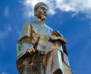 Những lời sấm kí "như thần" của nhà tiên tri số 1 Việt Nam