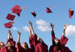 Vật phẩm phong thủy lợi thi cử, học hành