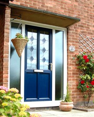 Nhìn hướng chọn màu cửa đẹp phong thủy