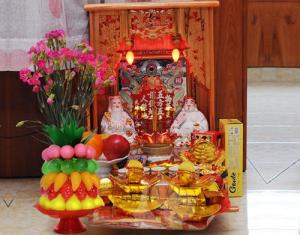 Đặt bàn thờ Thổ Công sao cho đúng?