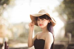 Hotgirl Thúy Vi và những sự thật ngỡ ngàng