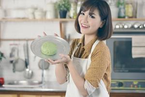 Cô nàng đa tài đất Bắc - Bích Phương