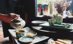 Thưởng trà - giao thoa của tu tâm và nghệ thuật