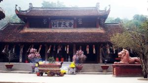 Đầu năm trẩy hội chùa Hương, hành trình về cõi Phật