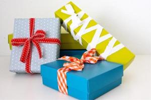 Mách bạn mẹo phong thủy tặng “vàng giả”, nhận tài lộc