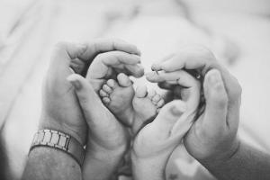 5 ông chồng hoàng đạo mang tới cuộc sống an nhàn cho vợ