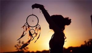 Xem ngày tốt xấu trị bách bệnh tiêu tan: Chủ Nhật 31/7/2016