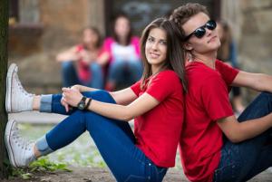 12 sao nữ “khoe” người yêu của mình theo cách nào?