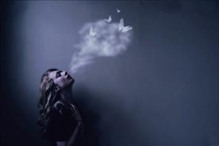 Dấu hiệu bất thường nào cho thấy người sắp chết?