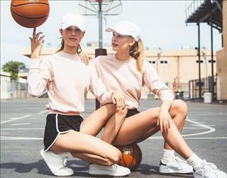 Khi cung Bạch Dương nữ làm vợ: Yêu công việc hơn nấu cơm chờ chồng