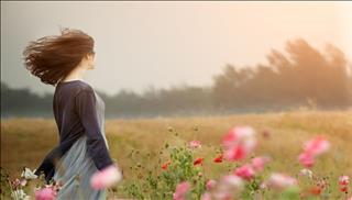 Tính cách người tuổi Ngọ nhóm máu AB: yêu tự do, thích mạo hiểm