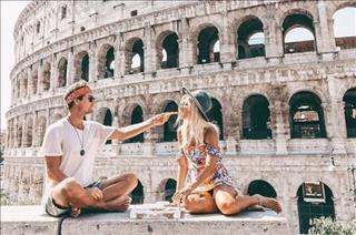 Tình yêu nữ Song Ngư nam Bọ Cạp: Quấn quýt không rời như đôi chim sẻ