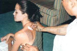 Xăm bùa chú hộ mệnh, đức tin hay mê tín?