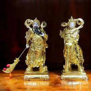 Già Lam Bồ Tát - Quan Công buông đao quy y cửa Phật