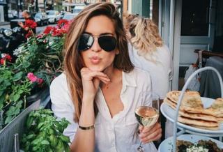 Tuổi Sửu cung Thiên Bình: Giỏi ăn nói, đam mê hoàn hảo