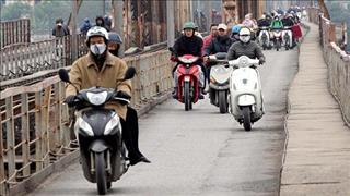 Dự báo thời tiết Hà Nội hôm nay 23/10: Mưa rào, trời chuyển lạnh