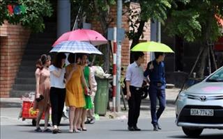 Dự báo thời tiết Hà Nội 15/11: Sáng sớm trời sương mù, trưa chiều giảm mây hửng nắng