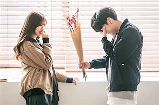 Cặp đôi hoàng đạo hoàn hảo, bất chấp miệng đời mà yêu nhau