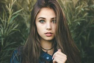 Tính cách tuổi Dậu cung Cự Giải: Cẩn thận và tốt bụng