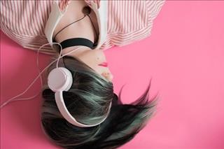 12 cung hoàng đạo "ghiền" thể loại nhạc gì quanh năm suốt tháng?