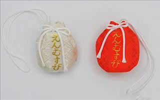 Sự thật về bùa yêu và tác hại khôn lường chớ nên động vào