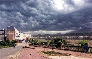 Dự báo thời tiết hôm nay 14/7: Cả nước có mưa, rải rác có dông, nước tiếp tục lên ở đồng bằng song Cửu Long