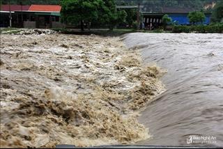 Dự báo thời tiết ngày mai 25/7: mưa lớn mở rộng toàn bộ khu vực miền núi và trung du Bắc Bộ