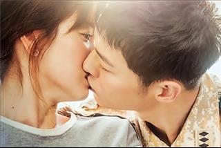 Mơ thấy mình HÔN BẠN THÂN là điềm báo gì?