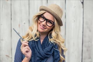 Tính cách người tuổi Thân nhóm máu B: Ít nói nhưng lanh lợi, đáng yêu