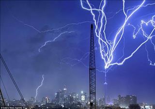 Dự báo thời tiết ngày mai 11/8: Hà Nội ngày nắng đêm mưa, Lai Châu – Điện Biên có mưa rào rải rác