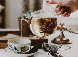 Tử vi Thứ 7 ngày 25/8/2018 của 12 con giáp: Tý rủng rỉnh tiền tiêu, Sửu dễ gây ra xung đột