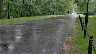 Dự báo thời tiết ngày mai 10/9: Hải Phòng có mưa, Hồ Chí Minh dông bão rải rác