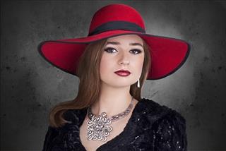 Tính cách người Thiên can Tân: Ngọt ngào, hấp dẫn nhưng cũng rất khó đoán