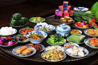 4 thứ TUYỆT ĐỐI KHÔNG NÊN xuất hiện trong mâm cỗ cúng rằm tháng Giêng năm Bính Ngọ 2026