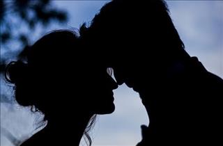 Tình yêu nữ Bảo Bình nam Bạch Dương: Quá giống nhau vẫn ẩn chứa rủi ro