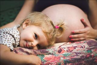 Những cô gái nhiều phúc khí thường mang lại may mắn cho người thân