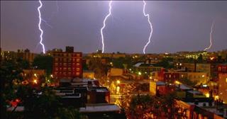 Dự báo thời tiết 3 ngày tới 17-19/4: Miền Bắc mưa dông, đề phòng tố lốc