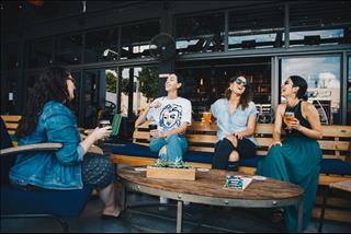 Tử vi hàng ngày 6/4/2019 về các mối quan hệ của 12 con giáp: Quý nhân giúp đỡ ai?