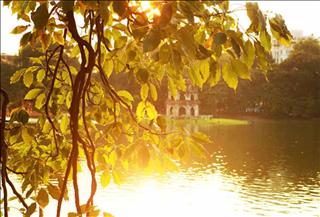 Dự báo thời tiết 3 ngày tới 9-11/4: Nhiệt độ tăng cao ở cả ba miền, thời tiết oi bức khó chịu