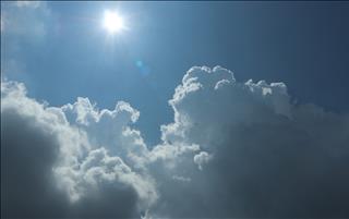 Dự báo thời tiết 10 ngày tới 24/6-4/7: Nắng nóng xen lẫn mưa dông ở Bắc và Nam Bộ, Trung Bộ nắng nóng