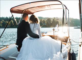 Tình yêu nữ Ma Kết nam Cự Giải: Vợ chồng chung thủy và hạnh phúc bền lâu