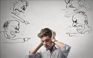 Chòm sao hay phê bình người khác khiến họ phải phát hờn, chẳng muốn tiếp xúc