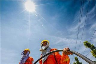 Dự báo thời tiết 10 ngày tới 19-29/8: Miền Trung nắng nóng chưa nguôi, chỉ số tia UV ở mức nguy hại